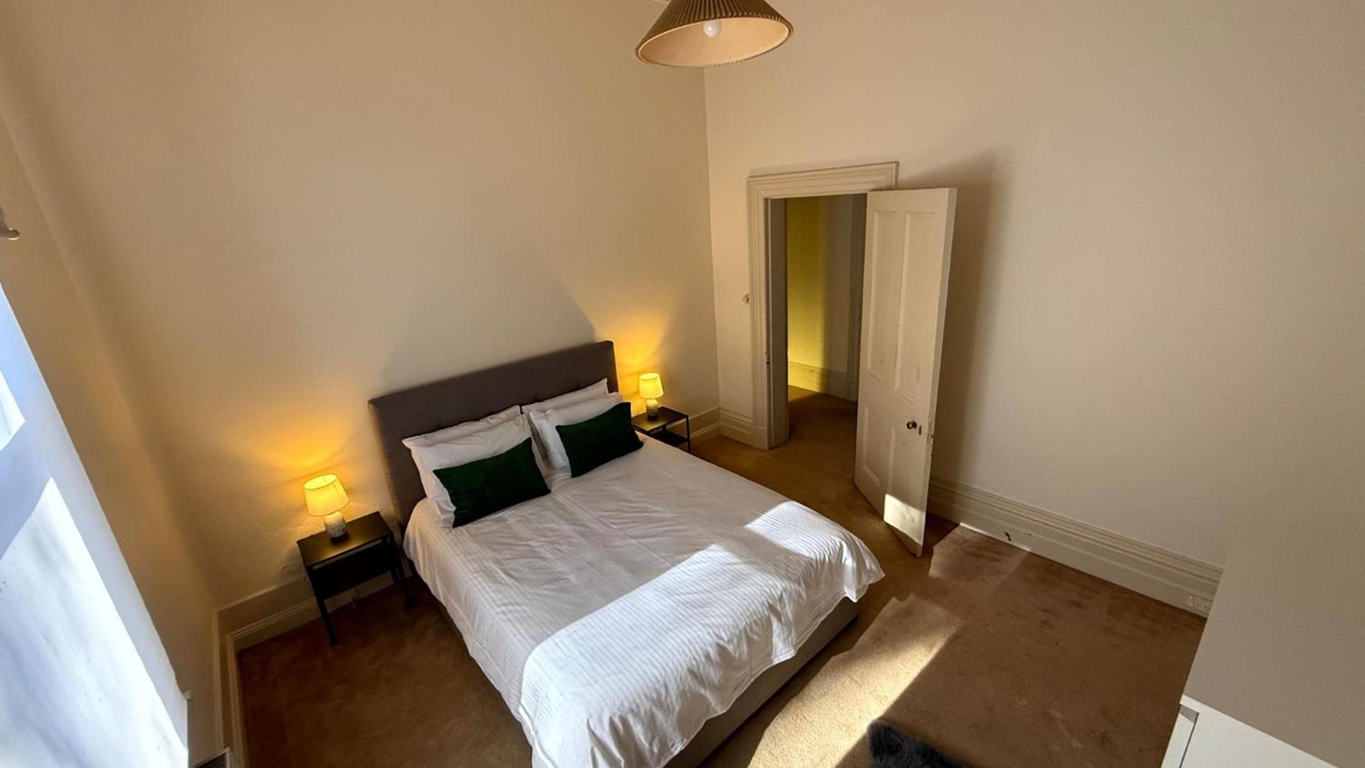 Colonial Bank Motel Omeo Bagian luar foto